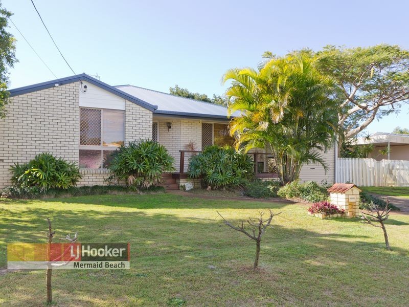 13 Toorak Park Avenue, Mermaid Waters QLD 4218