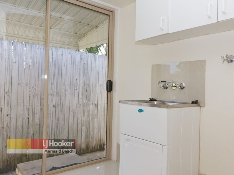 13 Toorak Park Avenue, Mermaid Waters QLD 4218