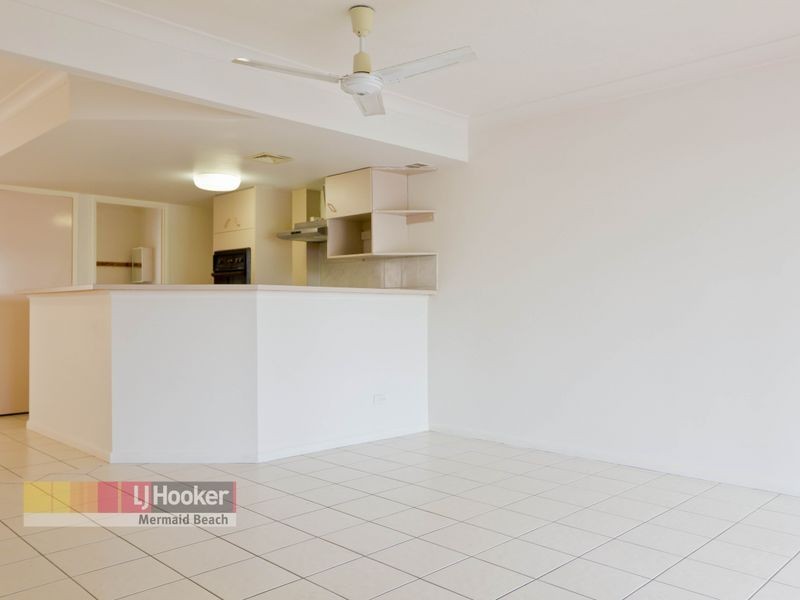 64/300 Cottesloe Drive, Mermaid Waters QLD 4218