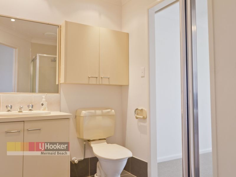 64/300 Cottesloe Drive, Mermaid Waters QLD 4218