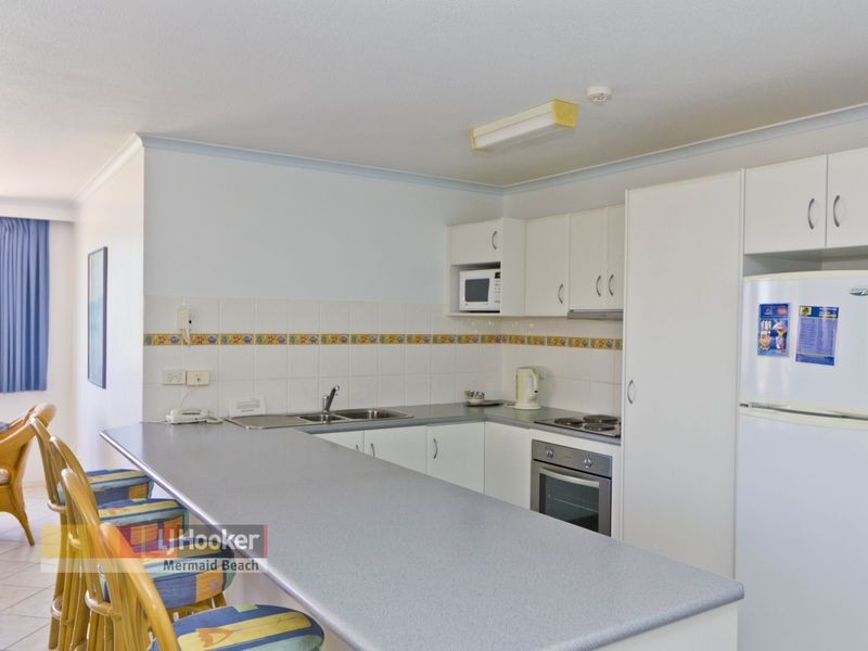 4/155 Old Burleigh Road, Broadbeach QLD 4218