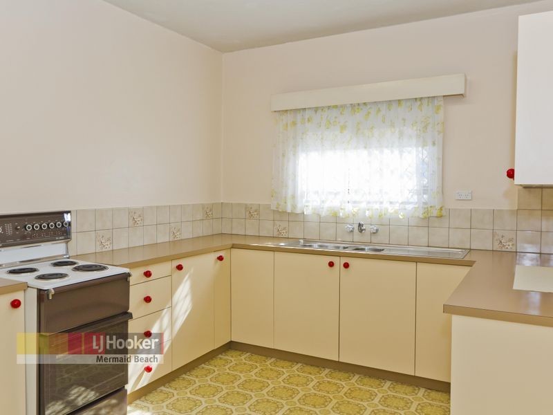 1/144 Marine Parade, Miami QLD 4220