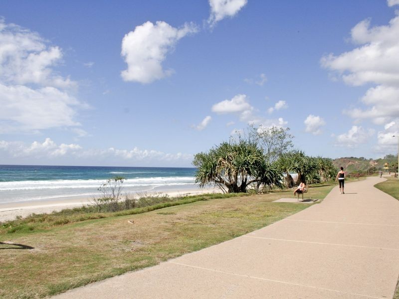 1/144 Marine Parade, Miami QLD 4220