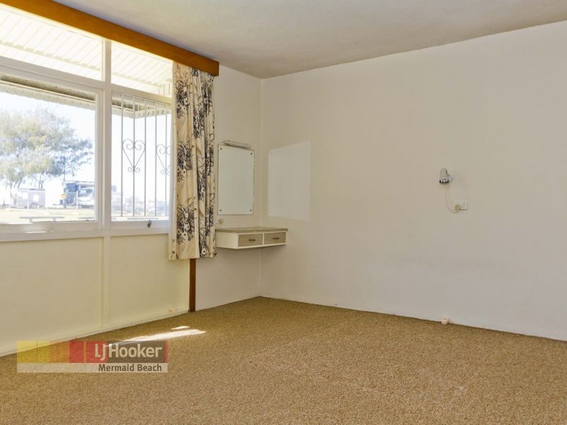 1/144 Marine Parade, Miami QLD 4220