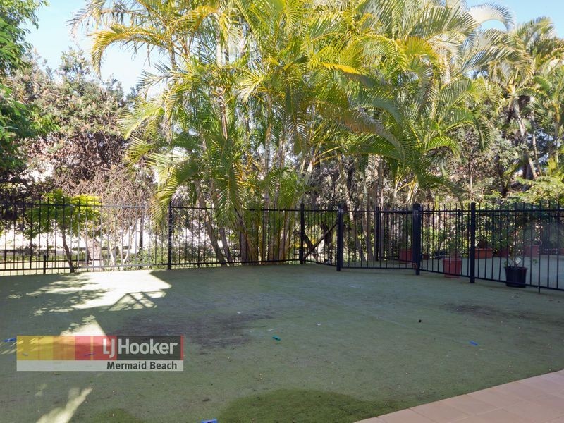 1/6 Venice Street, Mermaid Beach QLD 4218