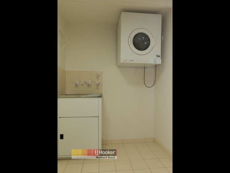 1/6 Venice Street, Mermaid Beach QLD 4218