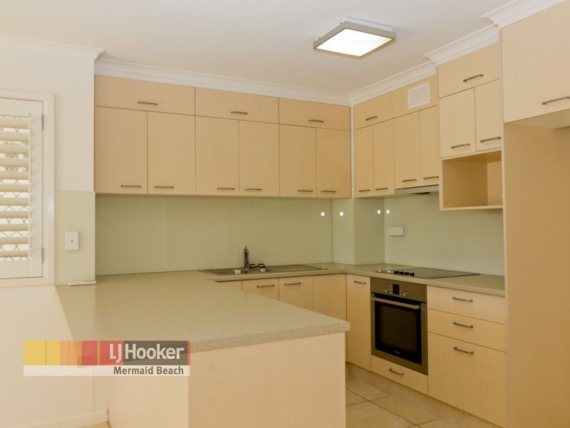 1/6 Venice Street, Mermaid Beach QLD 4218