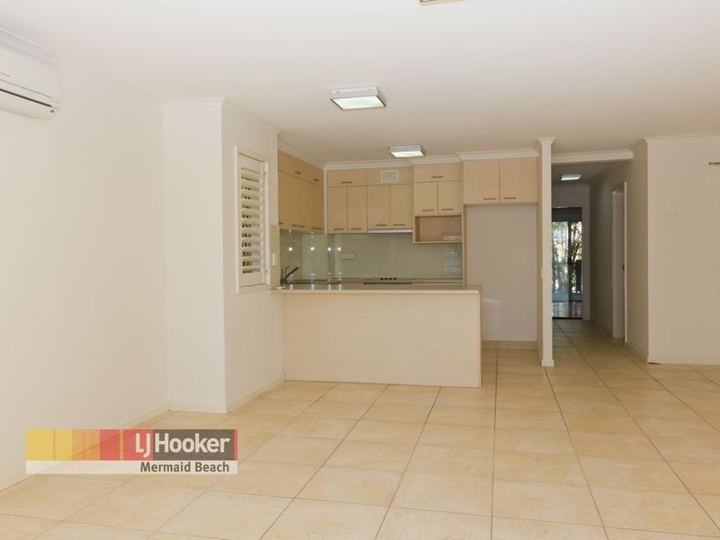 1/6 Venice Street, Mermaid Beach QLD 4218