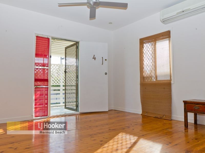 Unit 4/99 Seagull Ave, Mermaid Beach QLD 4218