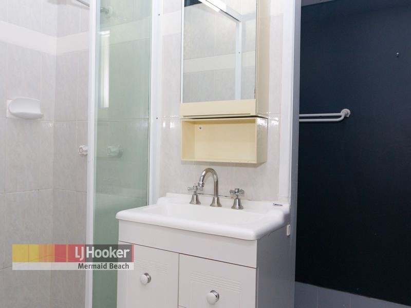 Unit 4/99 Seagull Ave, Mermaid Beach QLD 4218