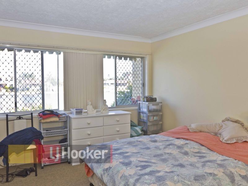 2/20 Aquila Court, Mermaid Waters QLD 4218