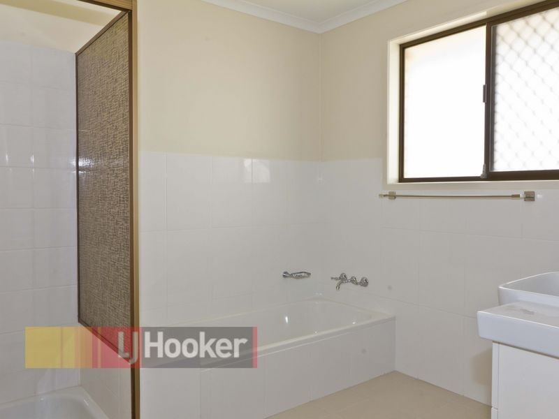 26 Huon Street, Broadbeach Waters QLD 4218