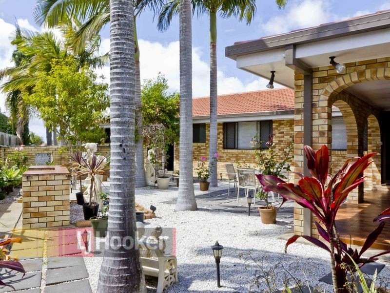 26 Huon Street, Broadbeach Waters QLD 4218