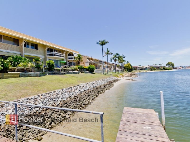 8/20 Aquila Court, Mermaid Waters QLD 4218