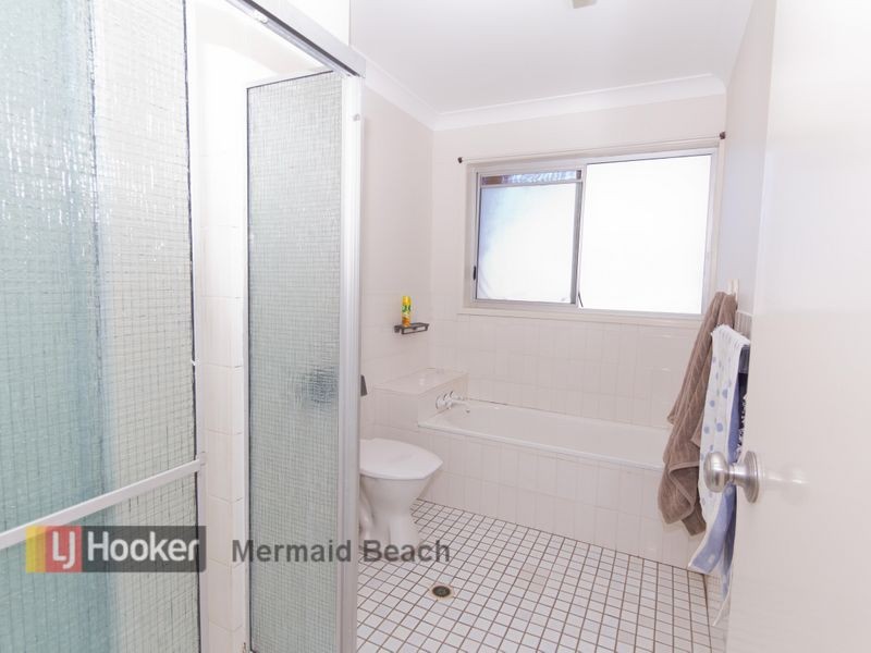 8/20 Aquila Court, Mermaid Waters QLD 4218