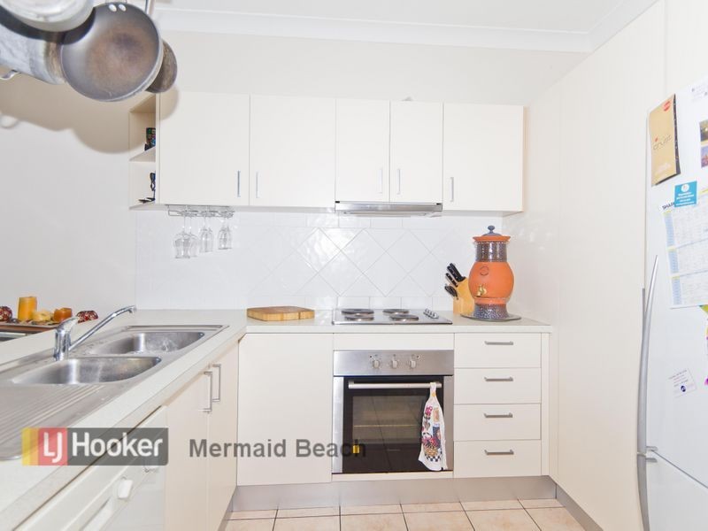 9/25 Blake Street, Southport QLD 4215