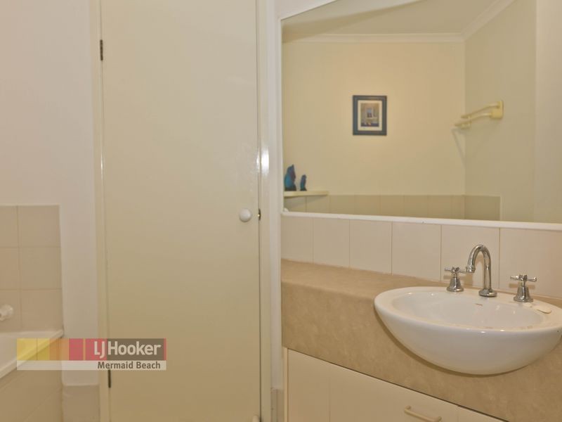 60/2320 Gold Coast Highway, Mermaid Beach QLD 4218