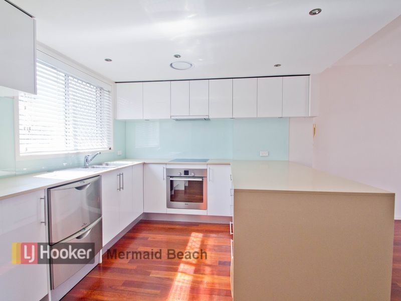 6/33 Cronulla Avenue, Mermaid Beach QLD 4218