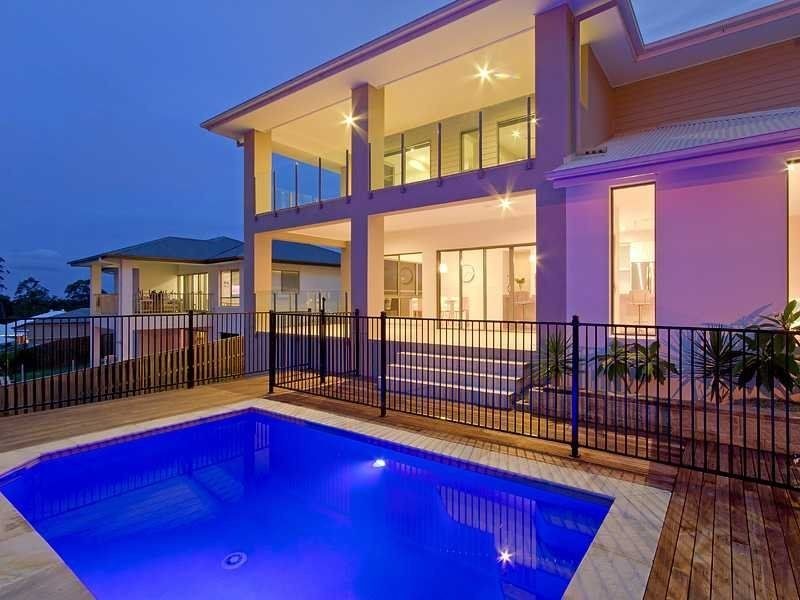 2 Lowell Street, Reedy Creek QLD 4227