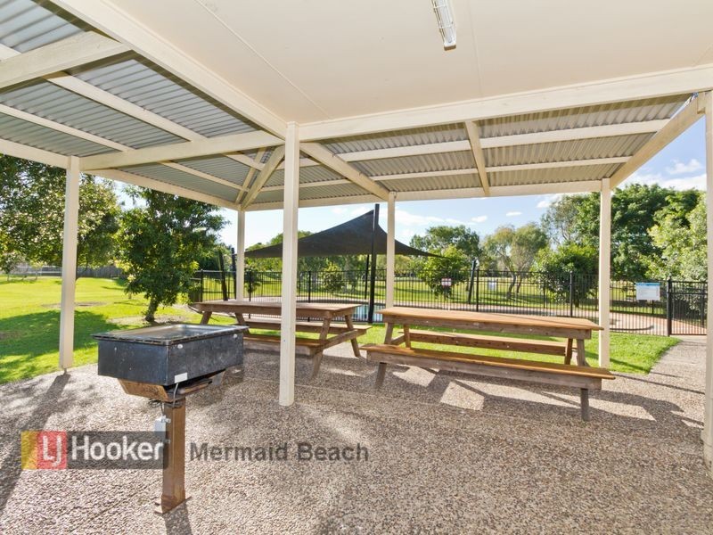 5/5 Greenlands Drive, Varsity Lakes QLD 4227