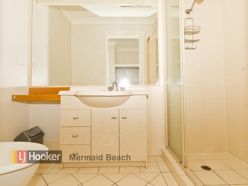 65/215 Cottesloe Drive, Mermaid Waters QLD 4218