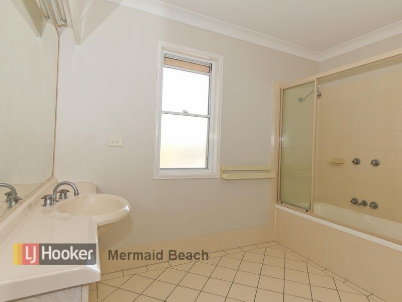 65/215 Cottesloe Drive, Mermaid Waters QLD 4218
