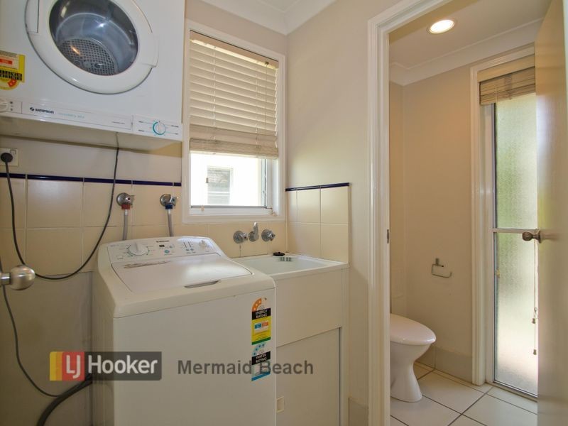 65/215 Cottesloe Drive, Mermaid Waters QLD 4218