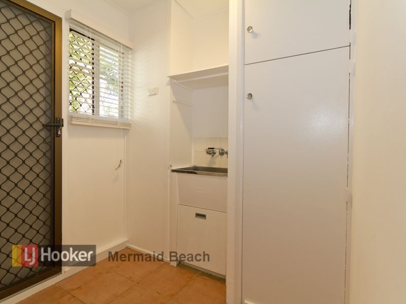 3/3 Miami Key, Broadbeach Waters QLD 4218