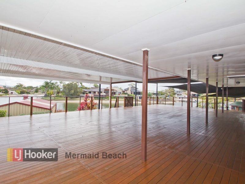 26 Huon Street, Broadbeach Waters QLD 4218
