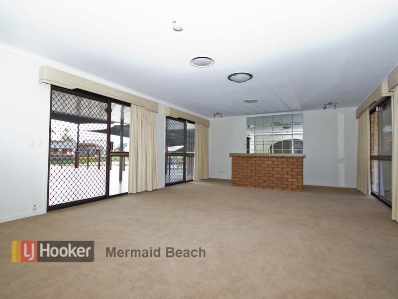 26 Huon Street, Broadbeach Waters QLD 4218