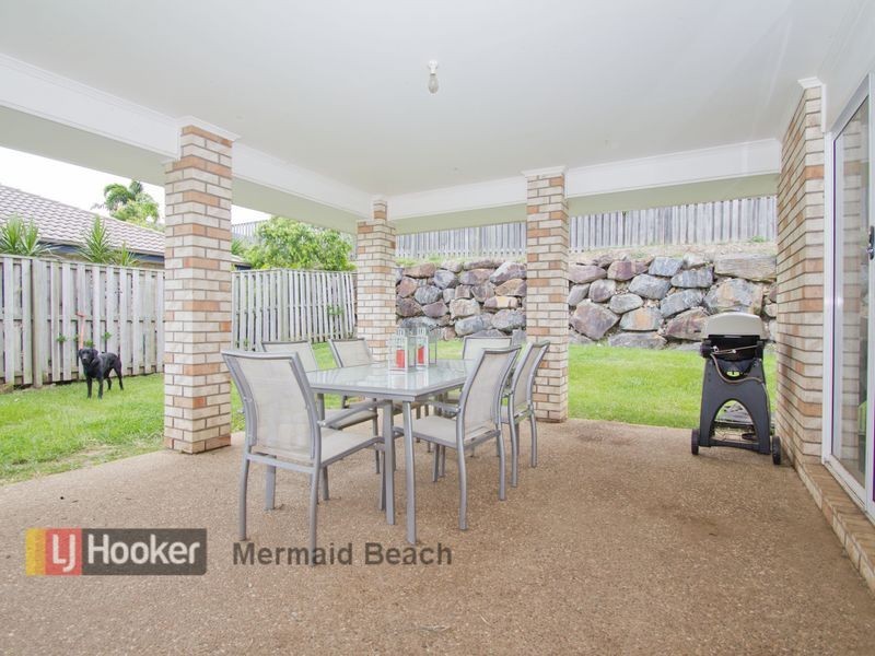 10 Ainslie Street, Pacific Pines QLD 4211