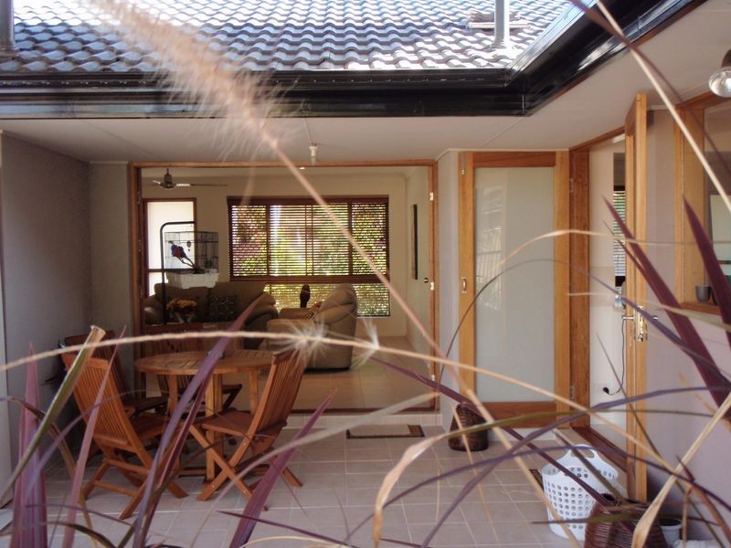 68 Volante Crescent, Mermaid Waters QLD 4218