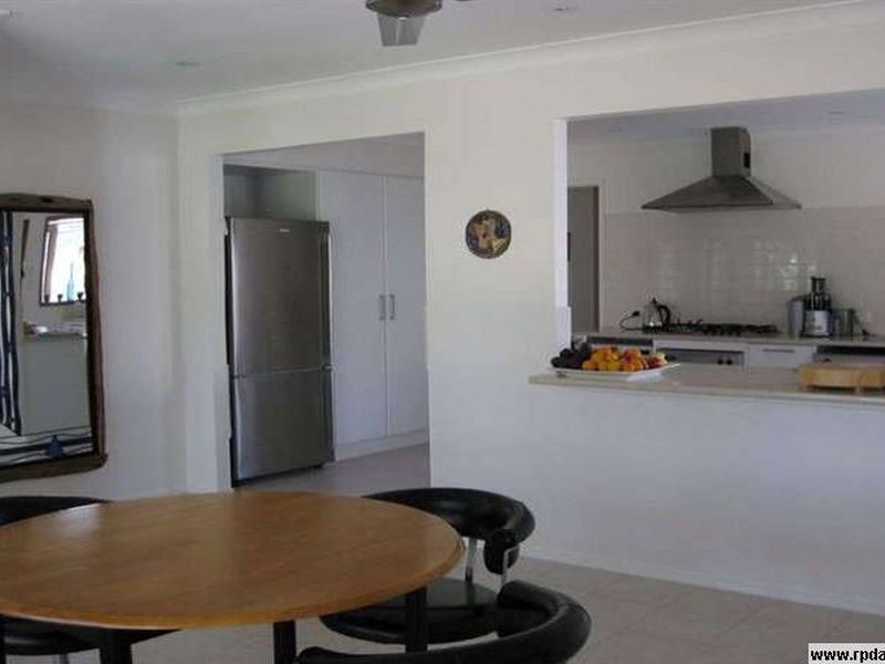 68 Volante Crescent, Mermaid Waters QLD 4218