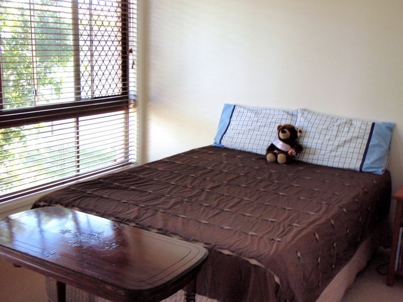 68 Volante Crescent, Mermaid Waters QLD 4218