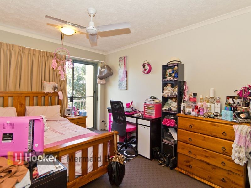 57/2320 Gold Coast Highway, Mermaid Beach QLD 4218