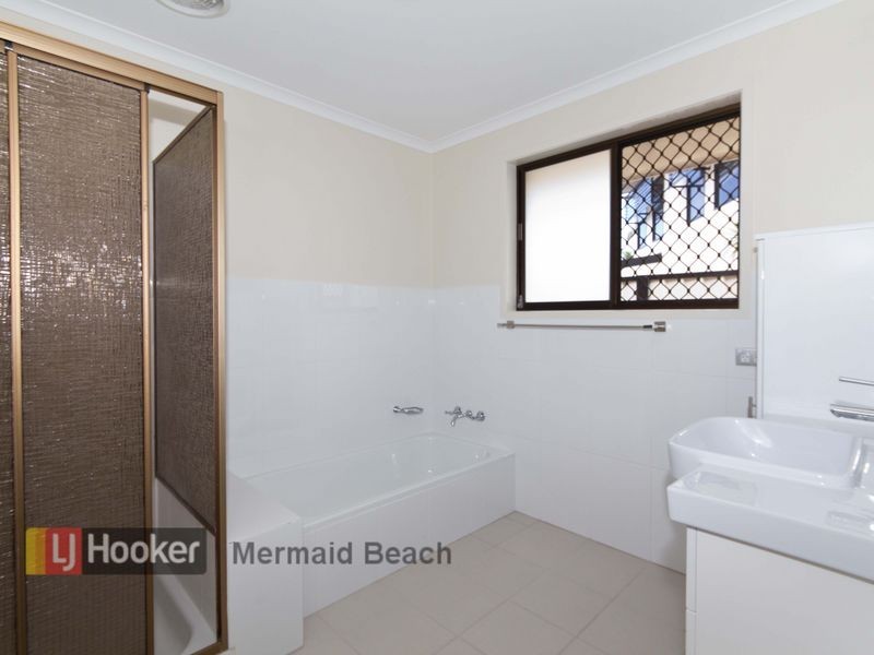 26 Huon Street, Broadbeach Waters QLD 4218