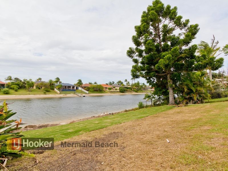4 Tequila Court, Mermaid Waters QLD 4218