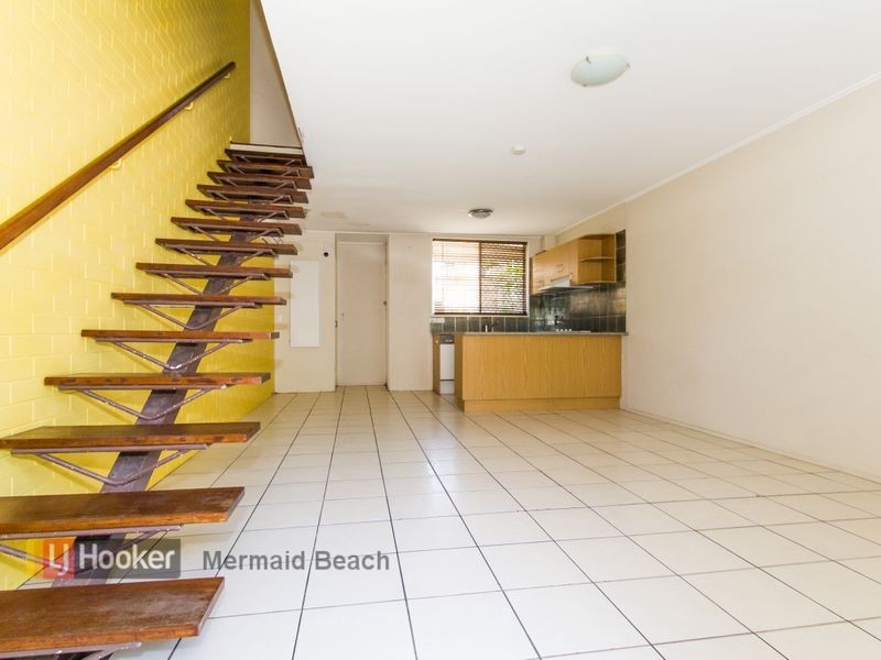4/39 Ventura Road, Mermaid Beach QLD 4218