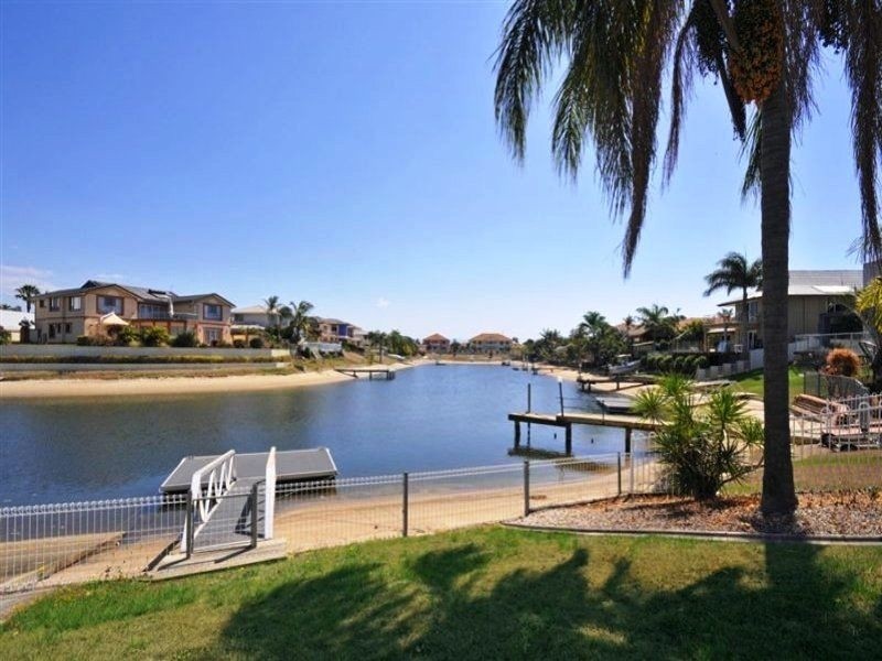 265 Rio Vista Boulevard, Mermaid Waters QLD 4218