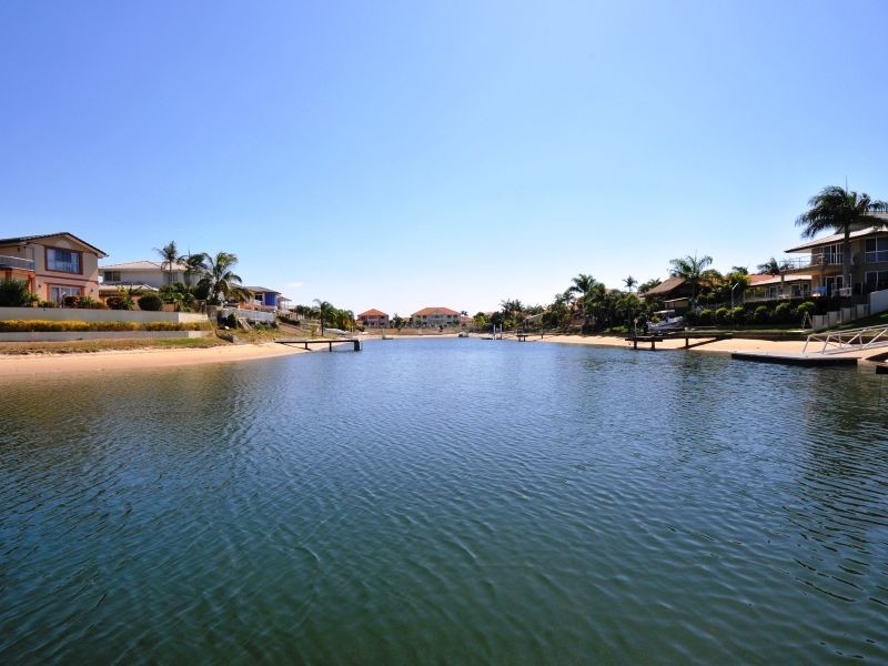 265 Rio Vista Boulevard, Mermaid Waters QLD 4218