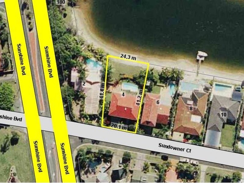 4 Sundowner Court, Mermaid Waters QLD 4218