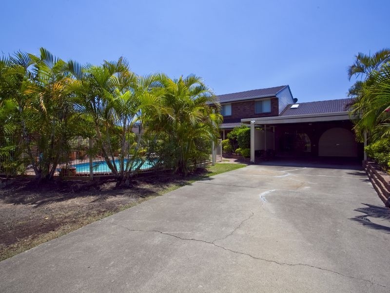 18 Wanneroo Court, Mermaid Waters QLD 4218