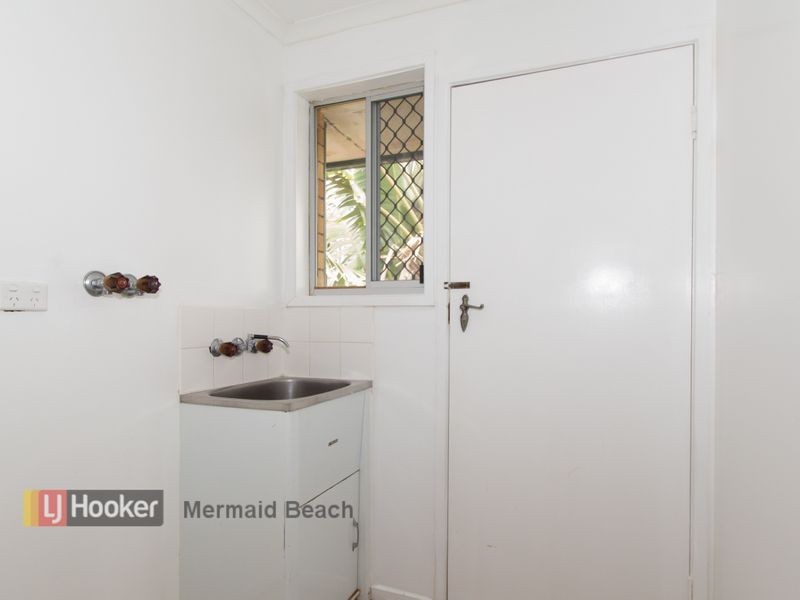 1/90 Dolphin Avenue, Mermaid Beach QLD 4218