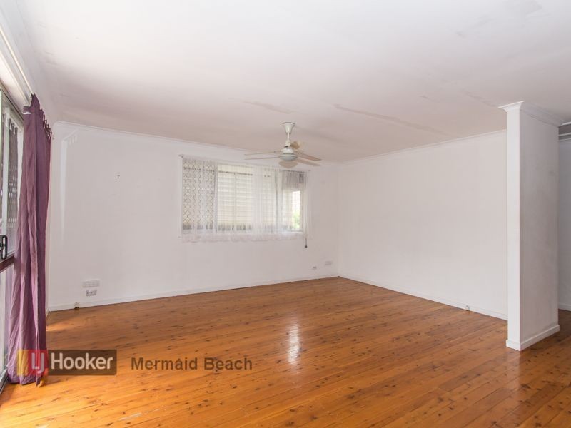 1/90 Dolphin Avenue, Mermaid Beach QLD 4218