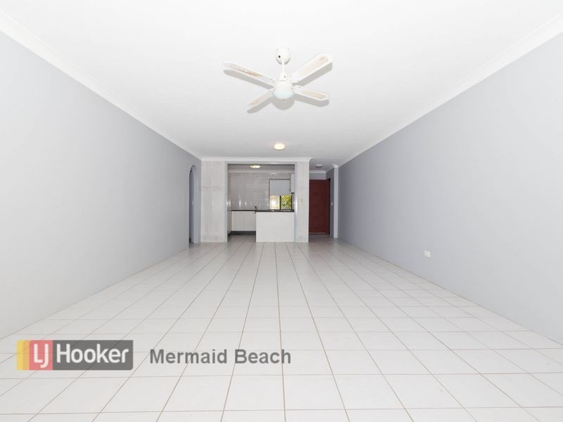 3/8 Aquila Court, Mermaid Waters QLD 4218
