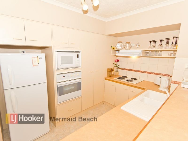 43/2320 Gold Coast Highway, Mermaid Beach QLD 4218