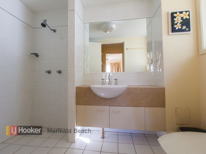 90/2320 Gold Coast Highway, Mermaid Beach QLD 4218