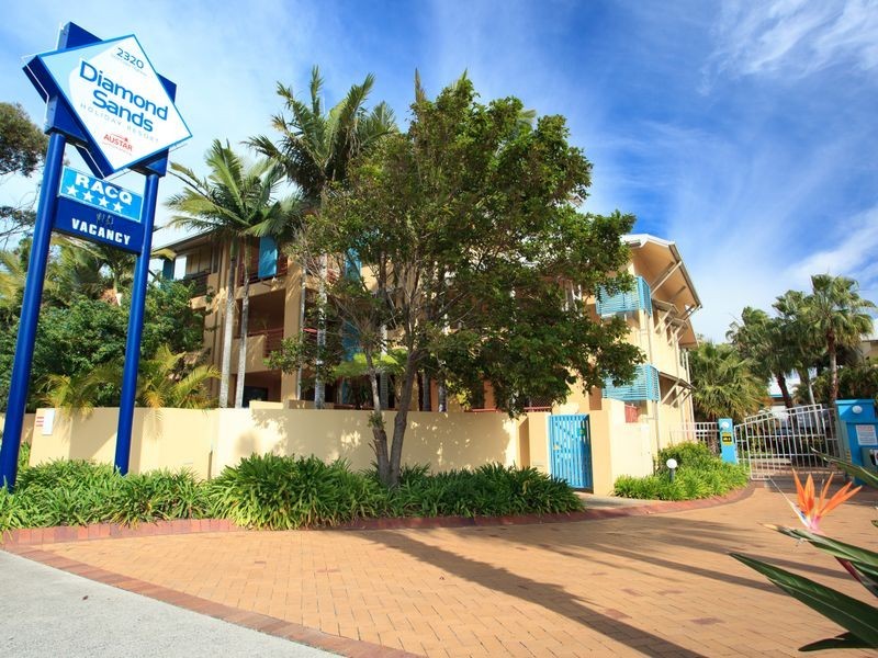 90/2320 Gold Coast Highway, Mermaid Beach QLD 4218
