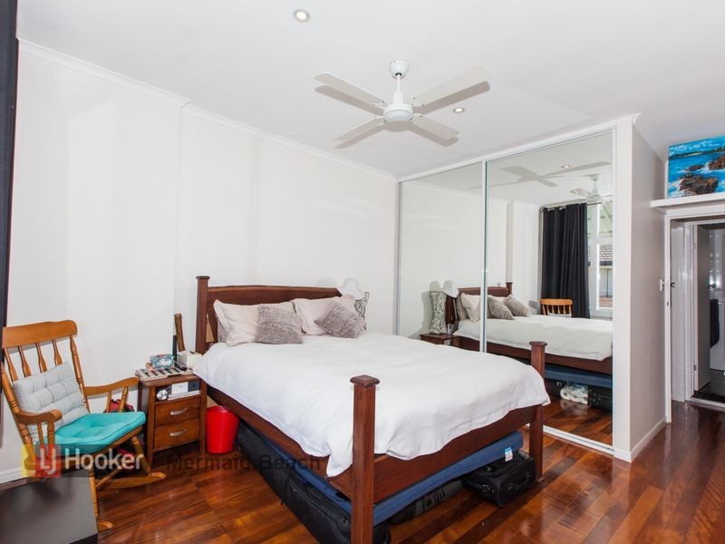 2/38 Sunbrite Avenue, Mermaid Beach QLD 4218