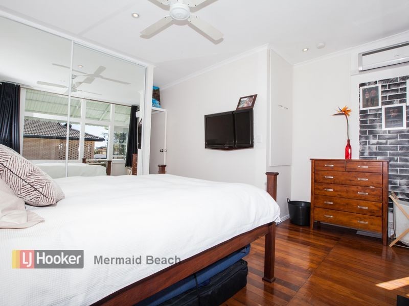 2/38 Sunbrite Avenue, Mermaid Beach QLD 4218